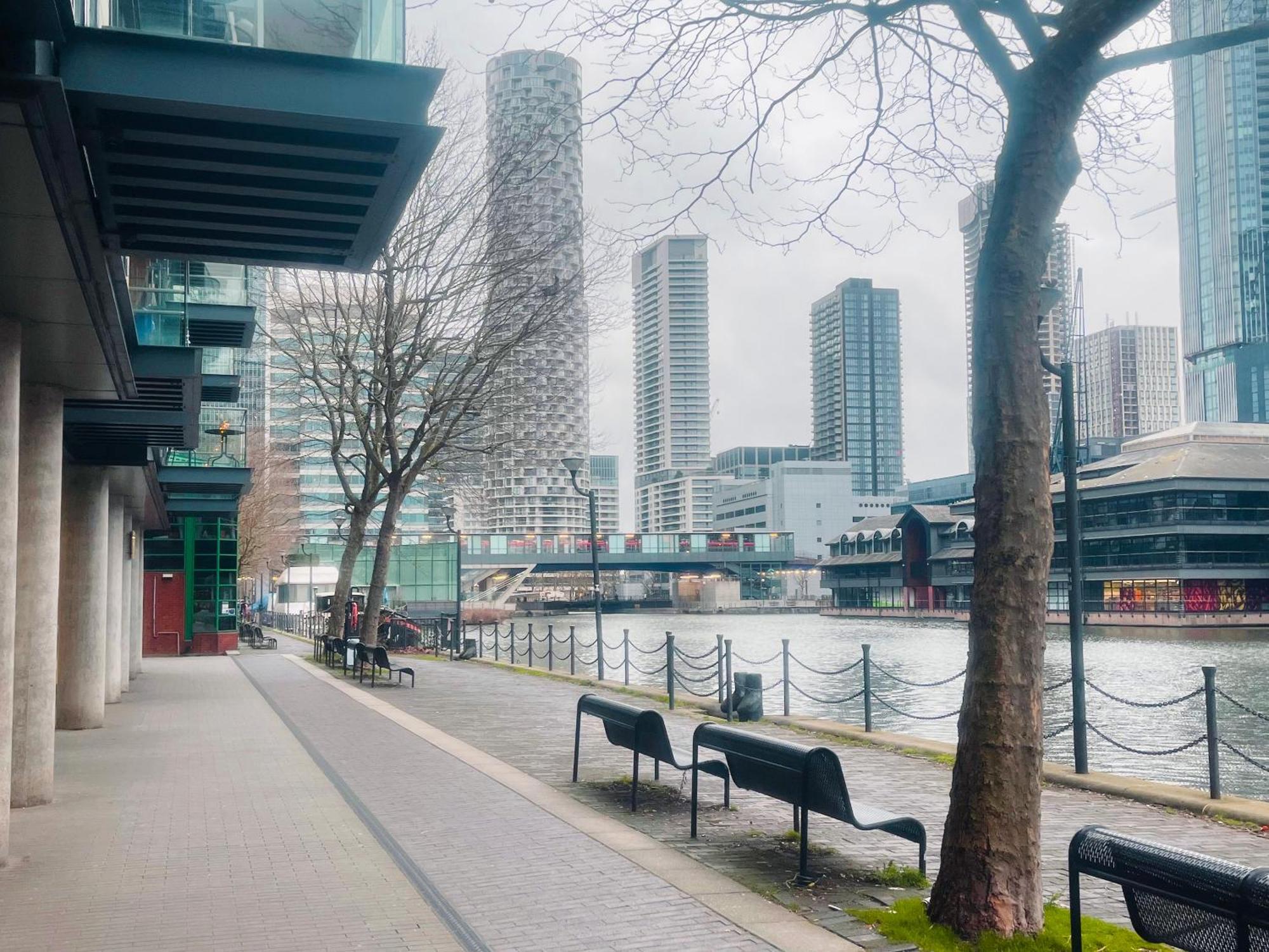 Modern 2Bed 2Bath Apartment Canary Wharf - Upto 5 Person Londres Exterior foto